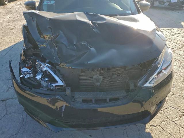 Nissan Sentra S Image 10