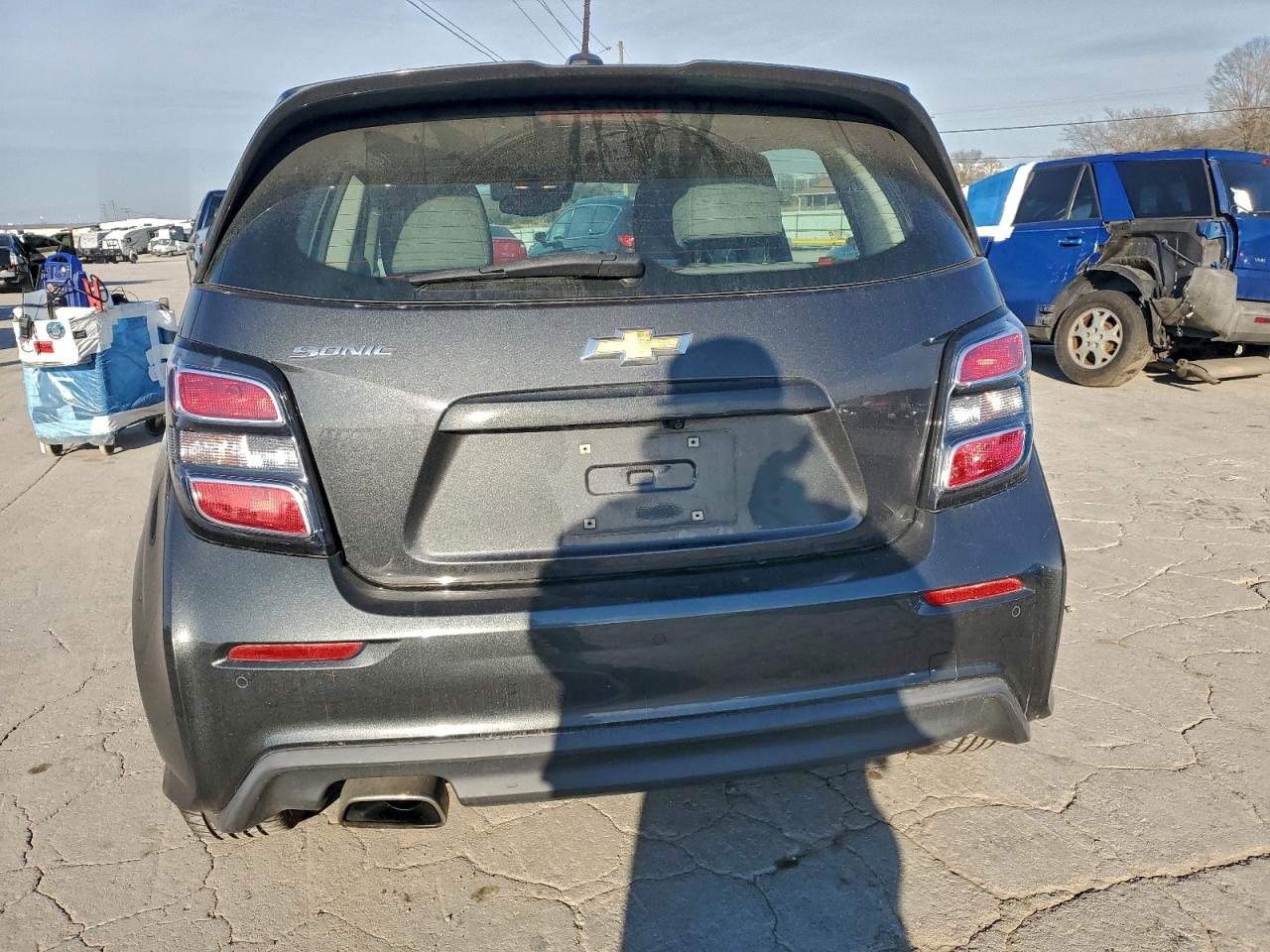 Chevrolet Sonic Image 6