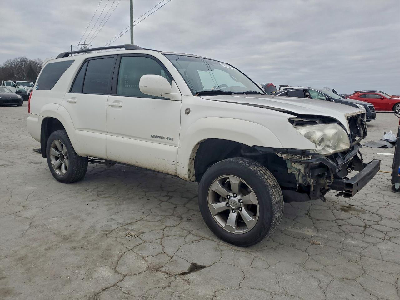 Toyota 4Runner Limited Image 3