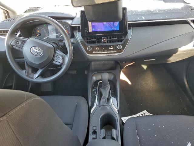 Toyota Corolla Le Image 9