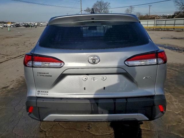 Toyota Corolla L Image 12