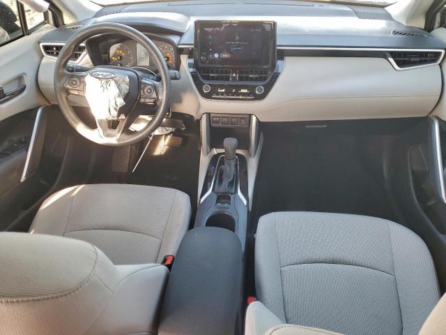 Toyota Corolla L Image 10