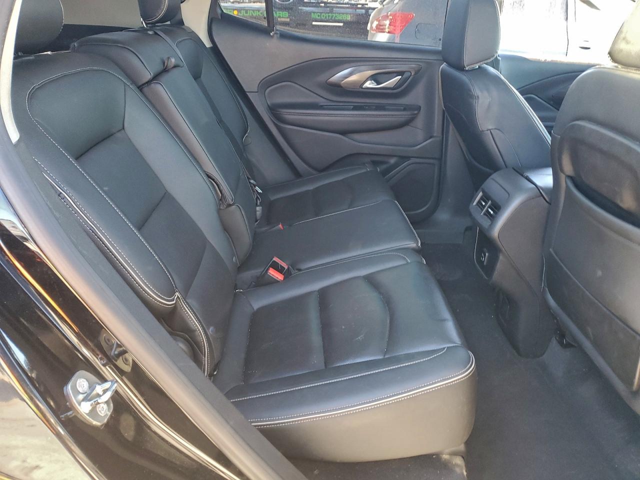 GMC Terrain Denali Image 9