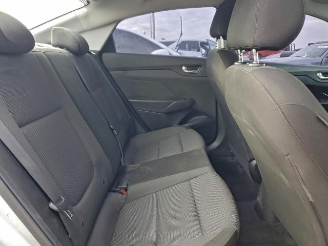 Hyundai ACCENT Se Image 3