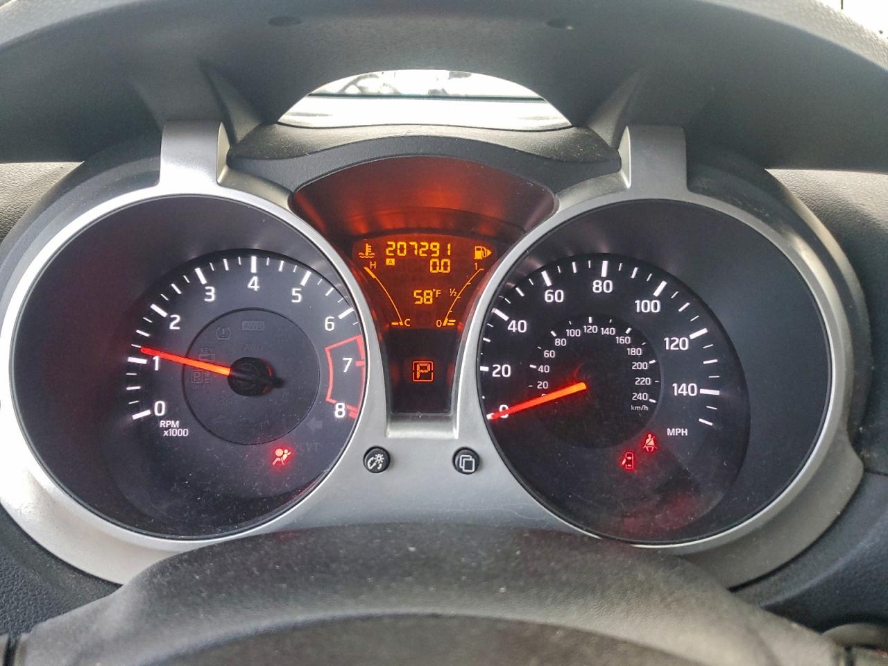 Nissan JUKE S Image 10