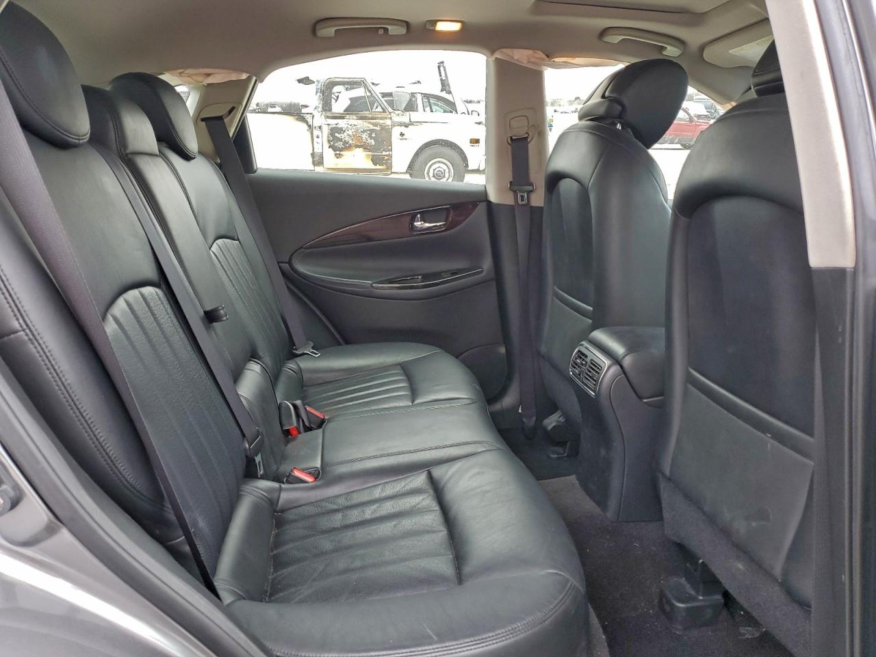 INFINITI Ex Base Image 8