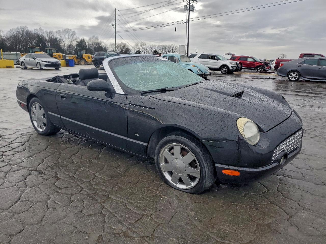 Ford Thunderbird Image 2