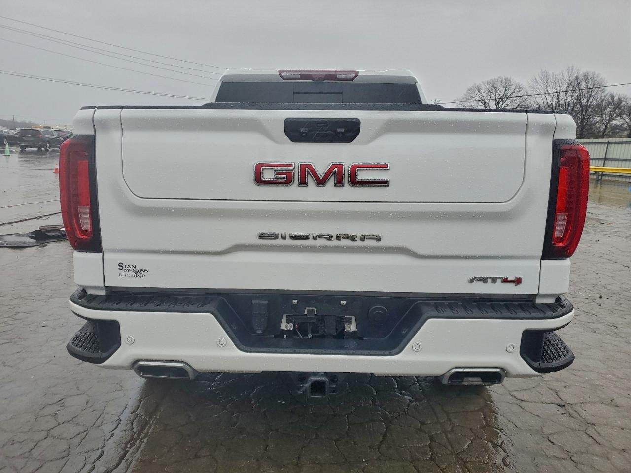 GMC Sierra K1500 At4 Image 5