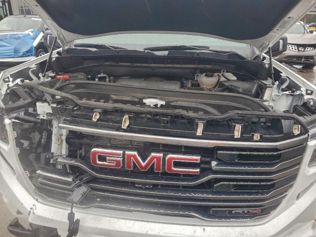 GMC Sierra K1500 At4 Image 9
