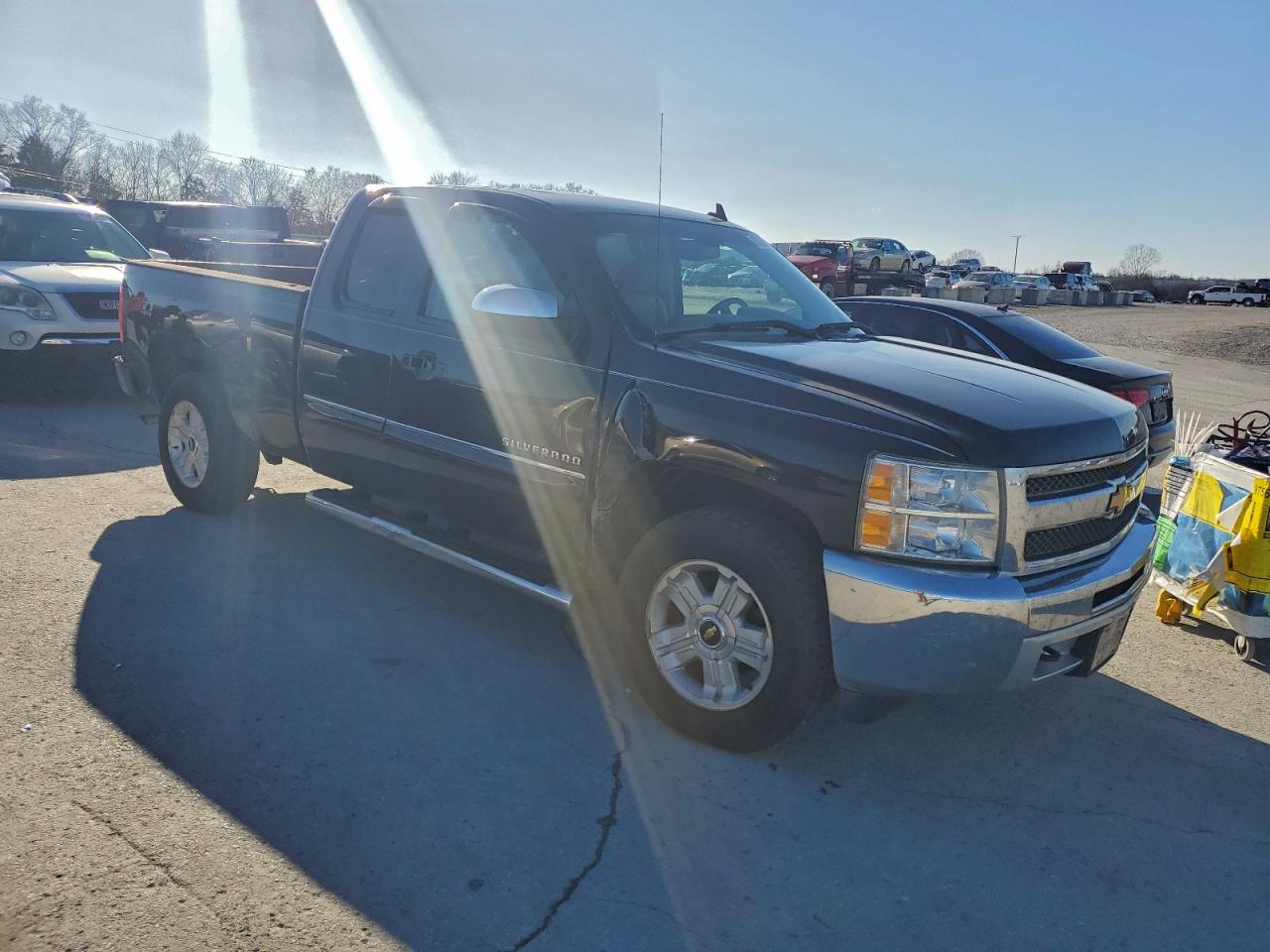 Chevrolet Silverado K1500 Lt Image 3