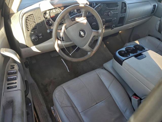 Chevrolet Silverado K1500 Lt Image 7