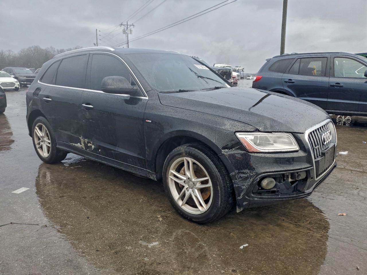 Audi Q5 Premium Plus Image 11