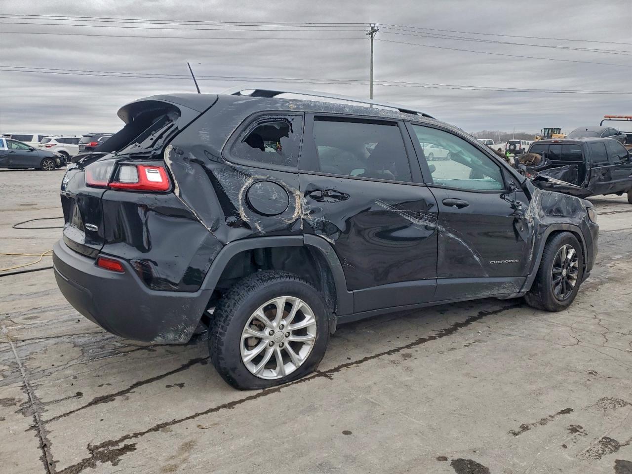 Jeep Grand Cherokee Latitude Image 2