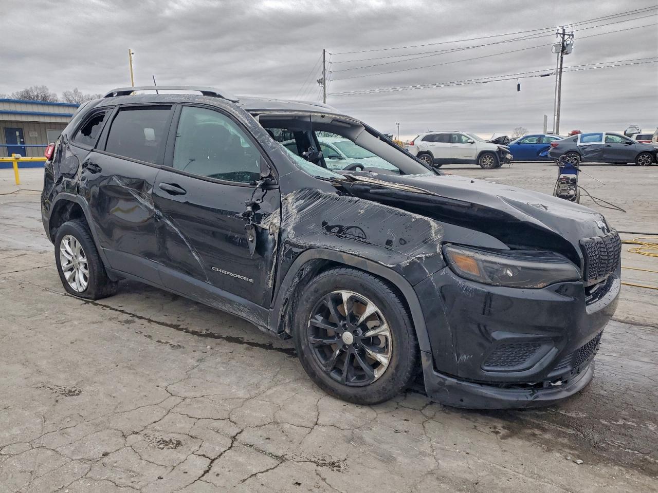 Jeep Grand Cherokee Latitude Image 3