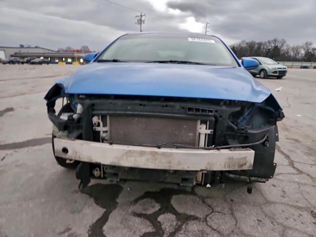 Hyundai Ioniq Blue Image 3