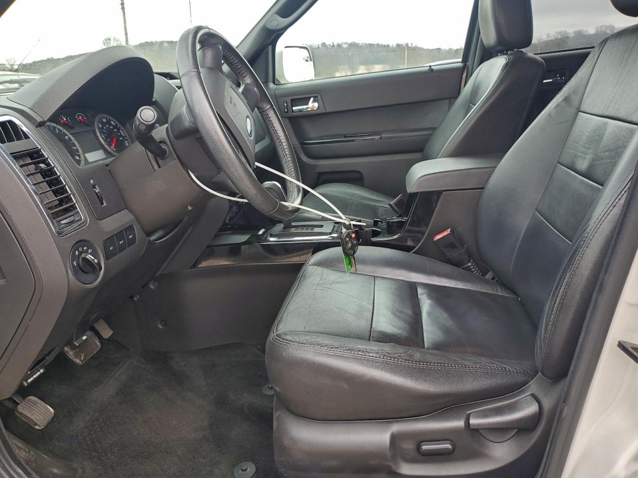 Ford Escape Limited Image 9