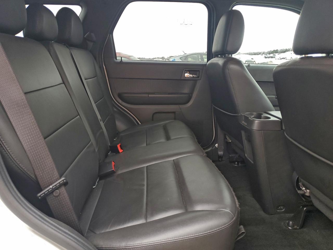 Ford Escape Limited Image 8