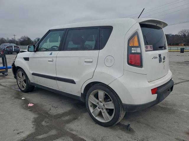 Kia Soul + Image 3