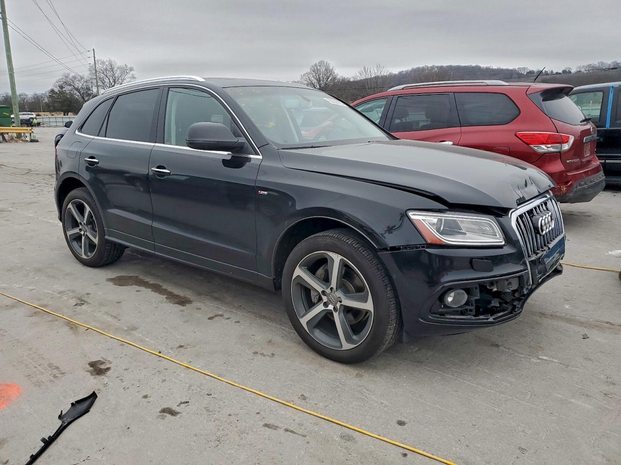Audi Q5 Premium Plus Image 12