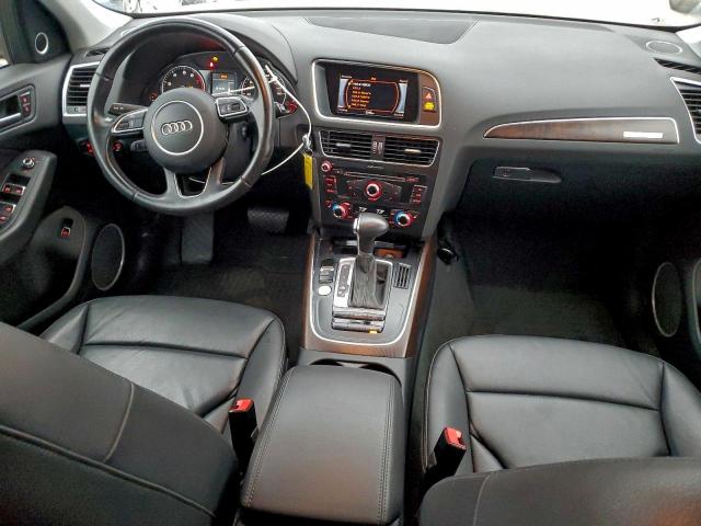 Audi Q5 Premium Plus Image 2