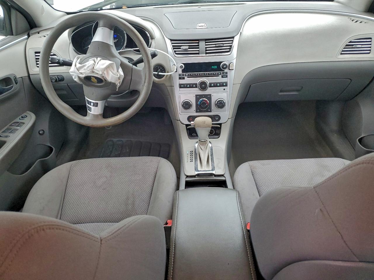 Chevrolet Malibu Ls Image 7