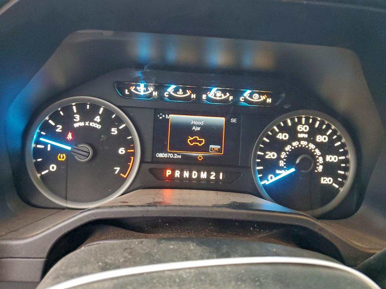 Ford F-150 Supercrew Image 6