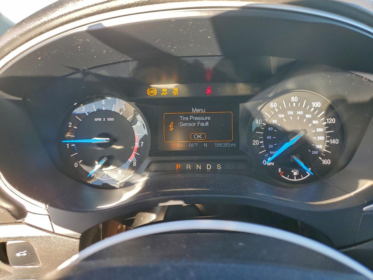 Ford Fusion Se Image 6