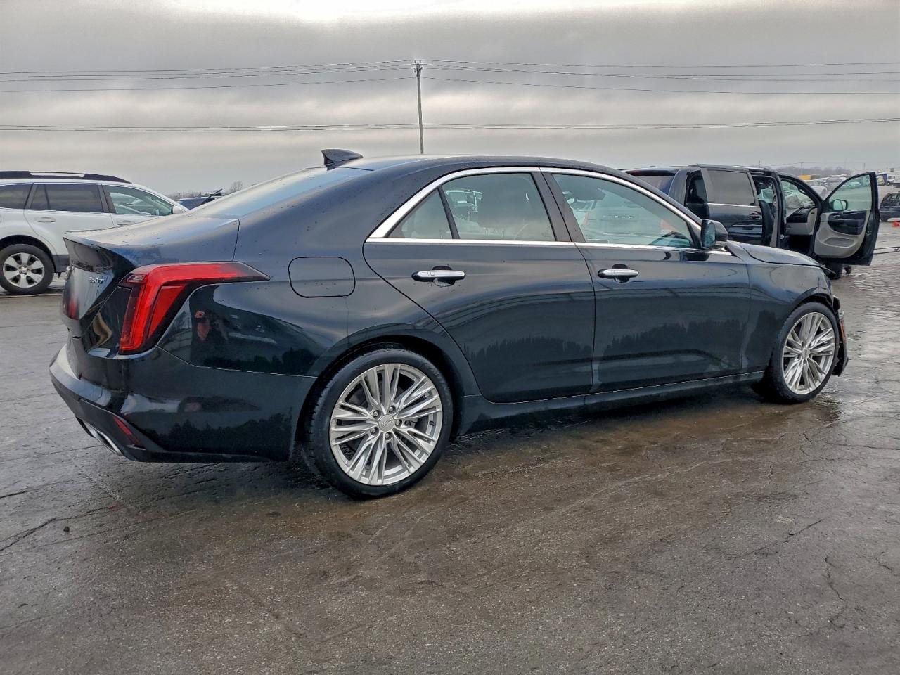 Cadillac CT4 Premium Luxury Image 8