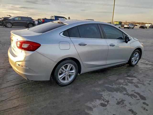 Chevrolet Cruze Lt Image 6