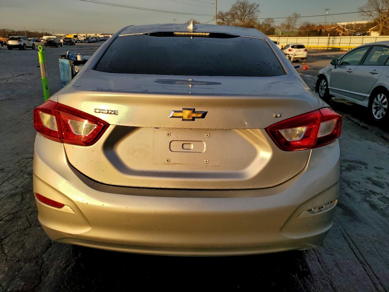 Chevrolet Cruze Lt Image 8