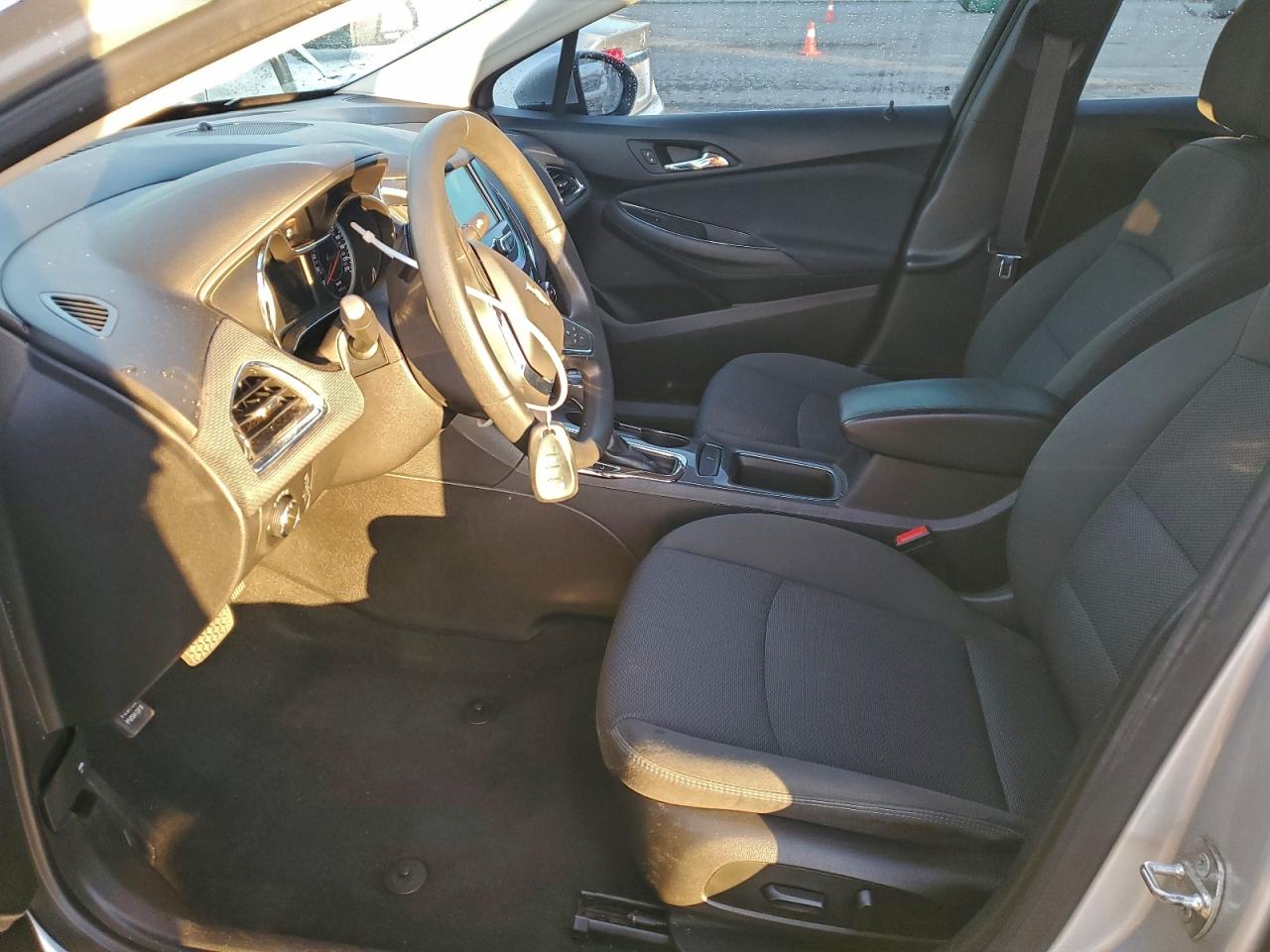 Chevrolet Cruze Lt Image 7