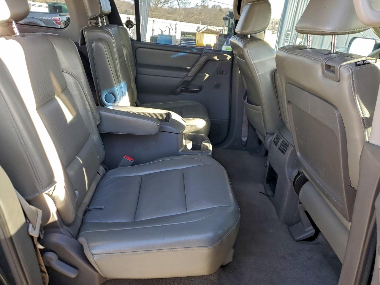 Nissan Armada Se Image 13