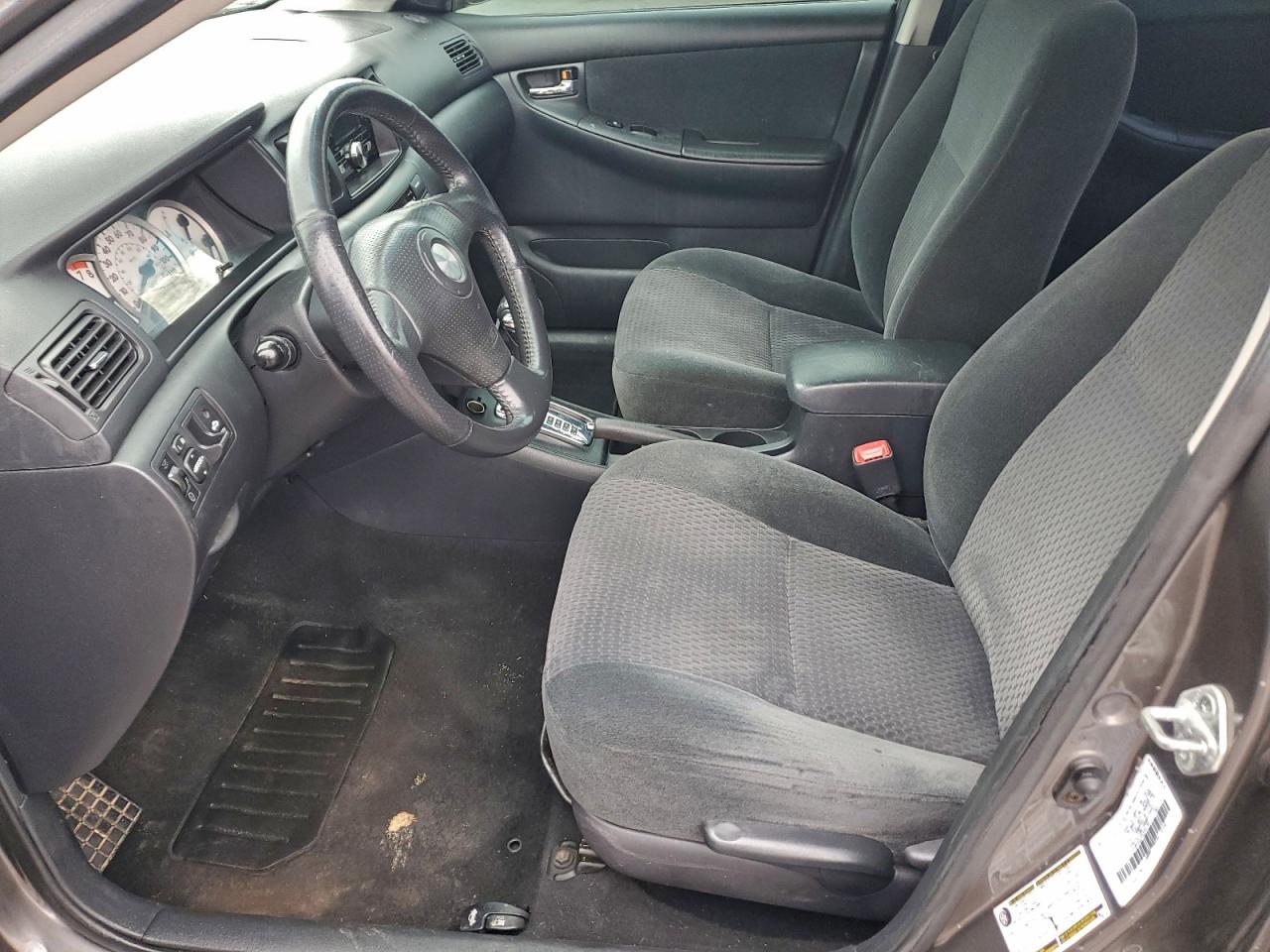 Toyota Corolla Ce Image 4