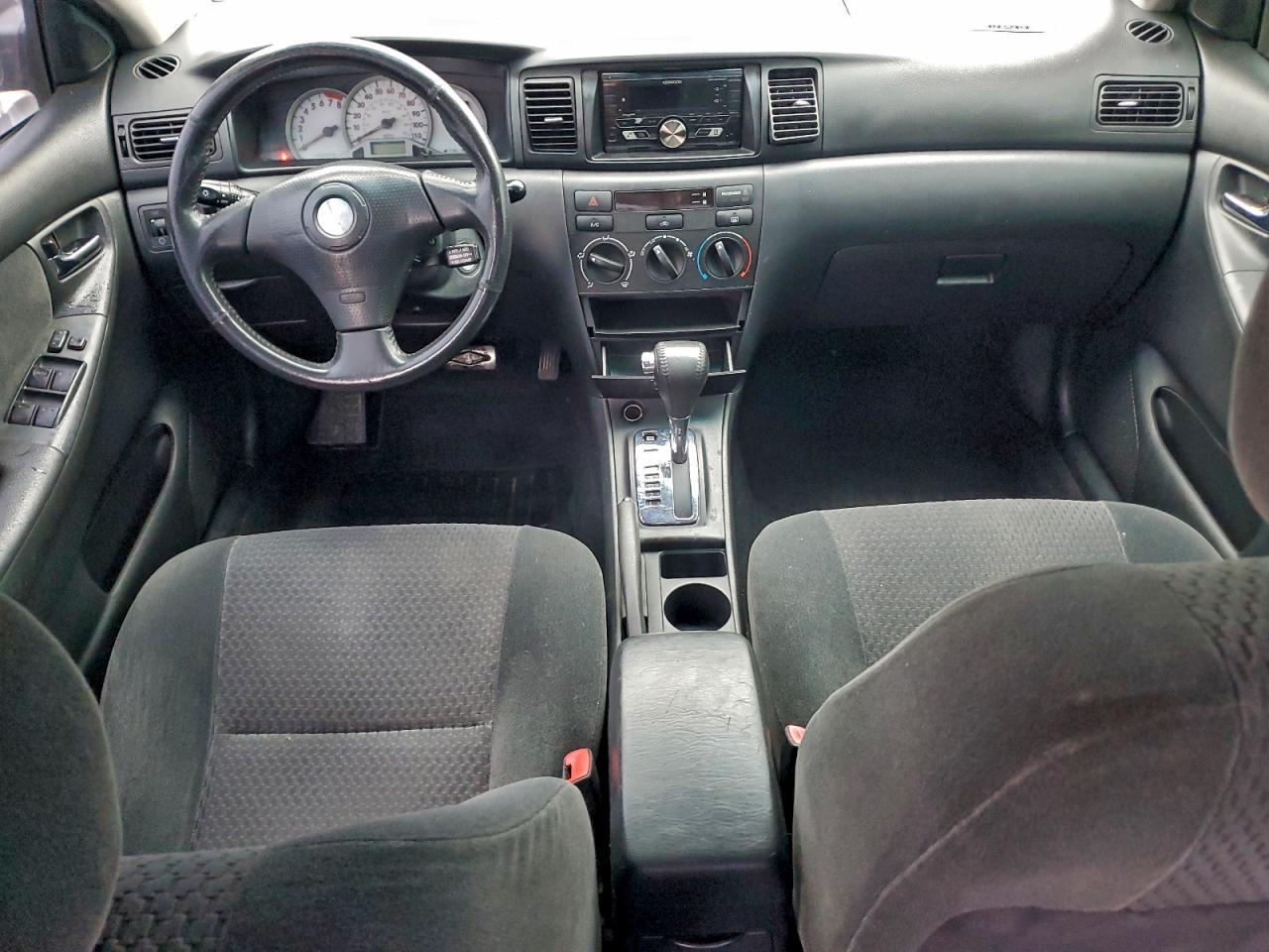 Toyota Corolla Ce Image 8