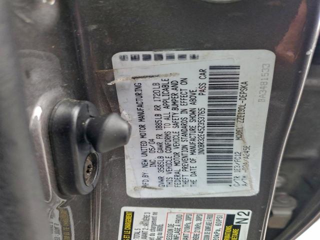 Toyota Corolla Ce Image 12