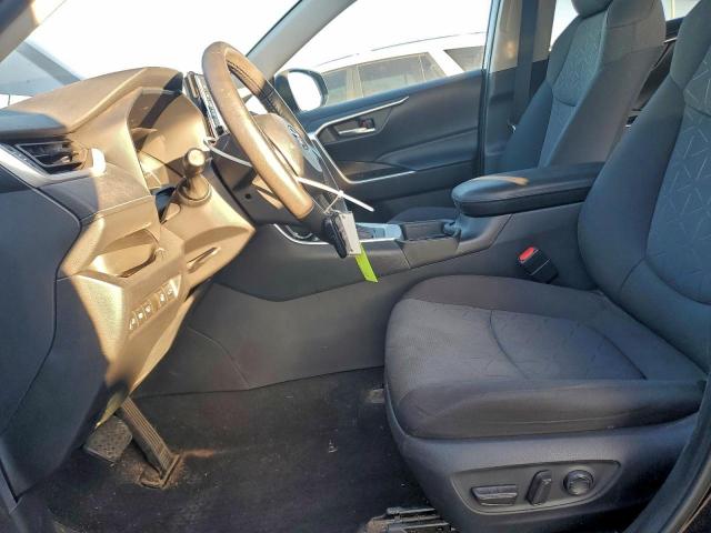 Toyota RAV4 Xle Image 7