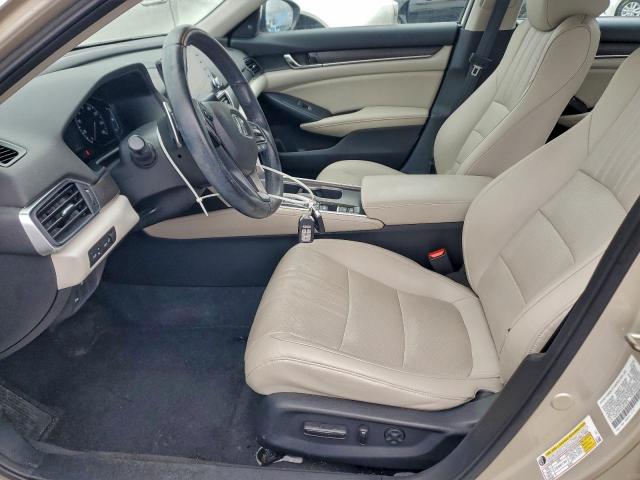 Honda Accord Touring Hybrid Image 2