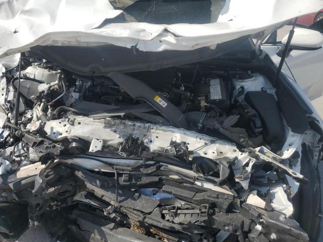 Toyota Camry Se Image 8