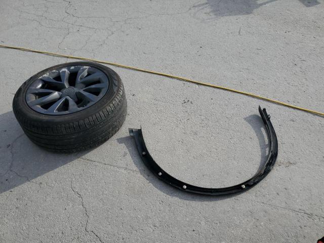 Tesla Model X Image 12