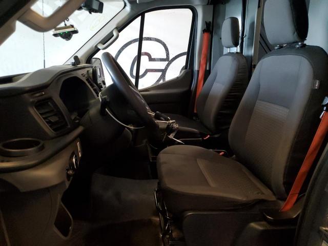 Ford Transit T-250 Image 5