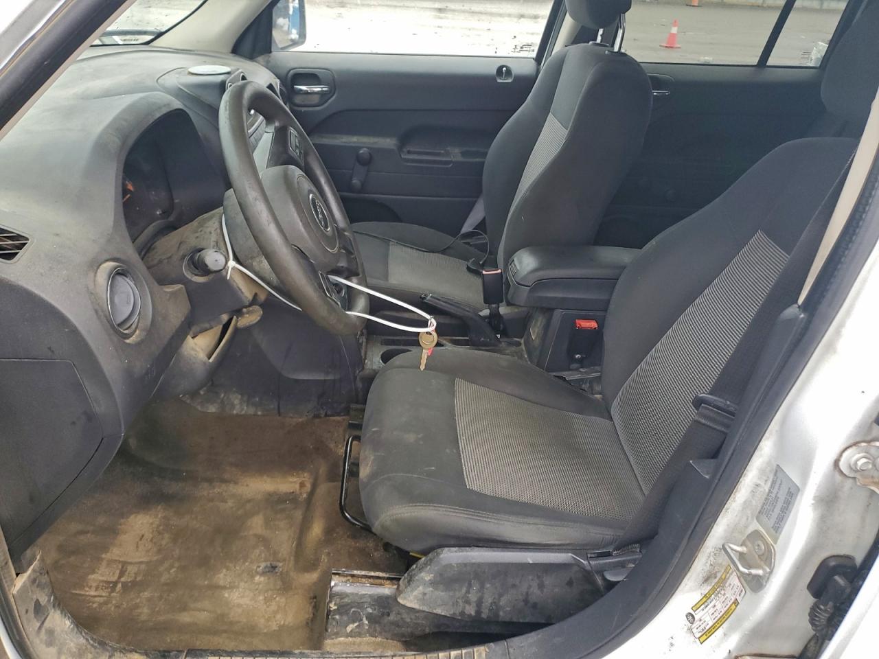 Jeep Patriot Sport Image 3