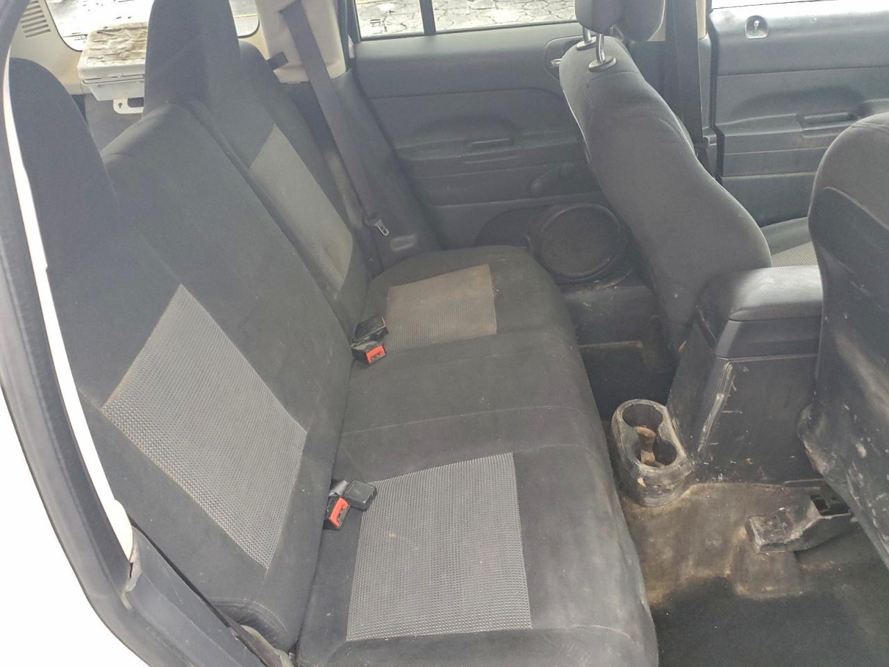 Jeep Patriot Sport Image 13