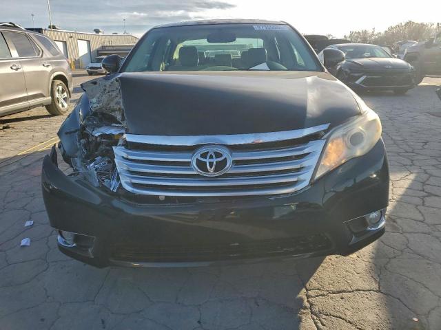 Toyota Avalon Base Image 4