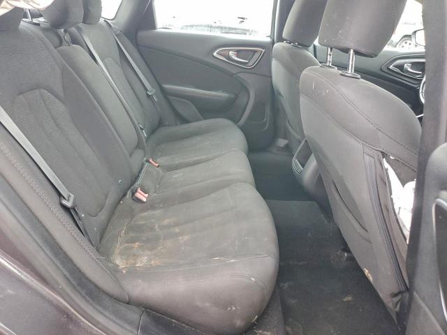 Chrysler 200 Limited Image 5