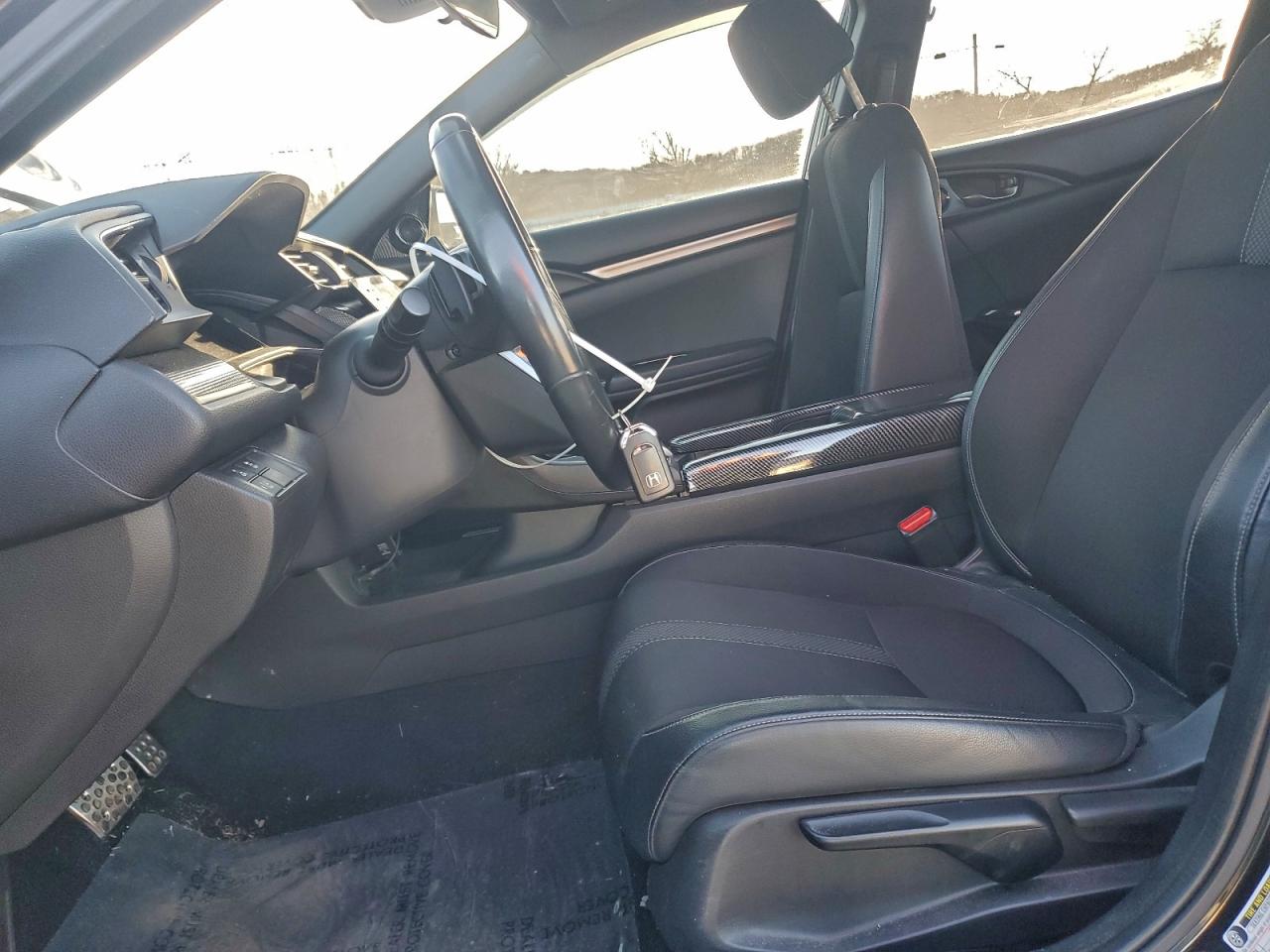 Honda Civic Sport Image 4