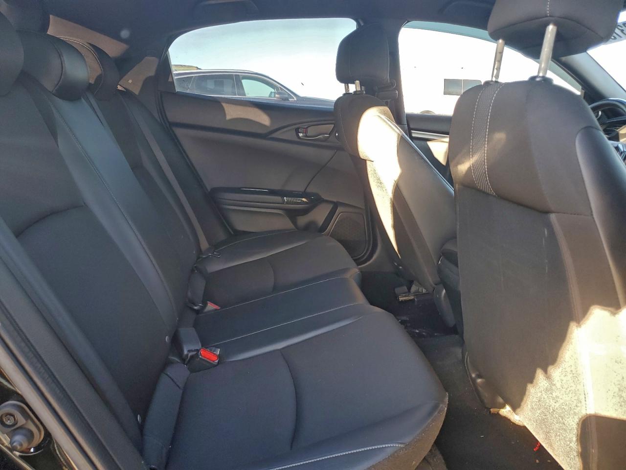 Honda Civic Sport Image 10