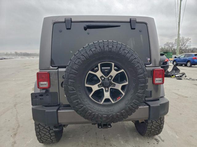 Jeep Wrangler Sahara Image 4