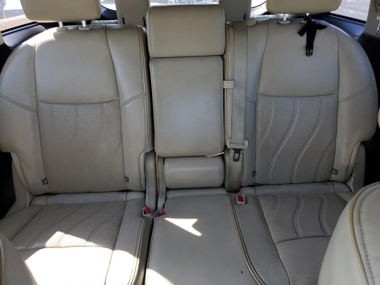 INFINITI Qx Image 13