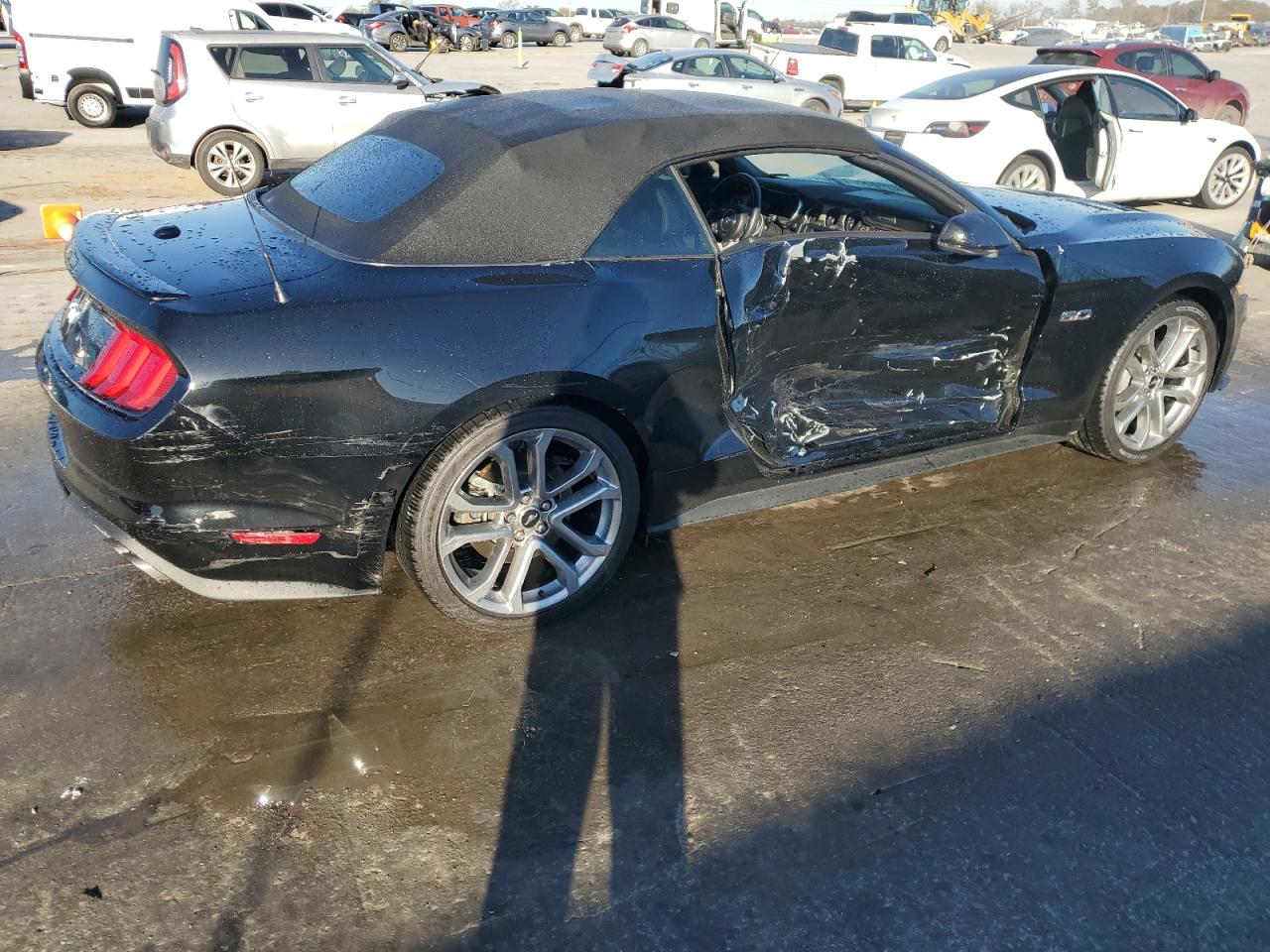 Ford Mustang Gt Image 3