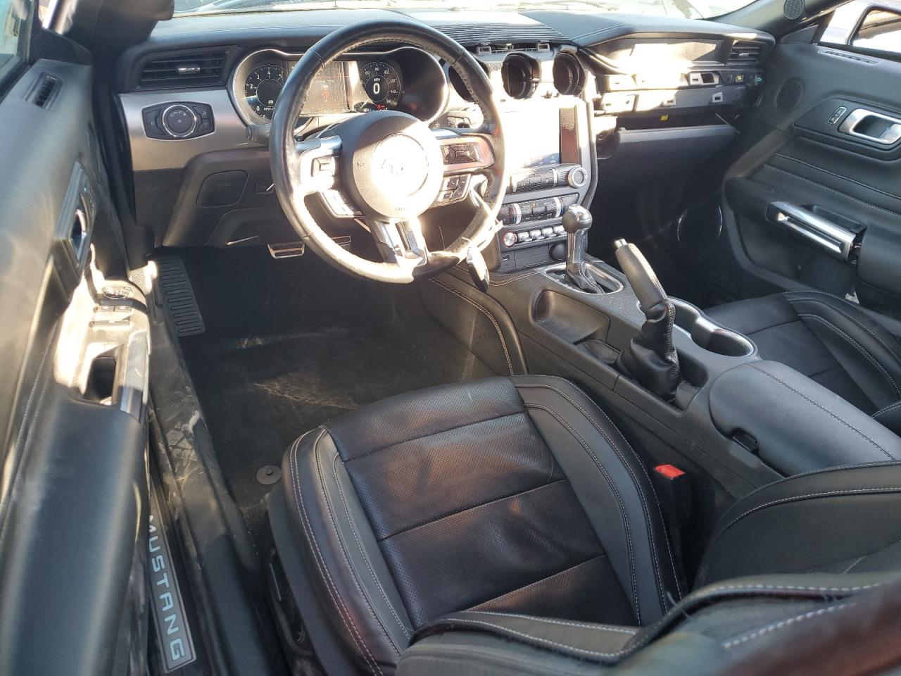 Ford Mustang Gt Image 7